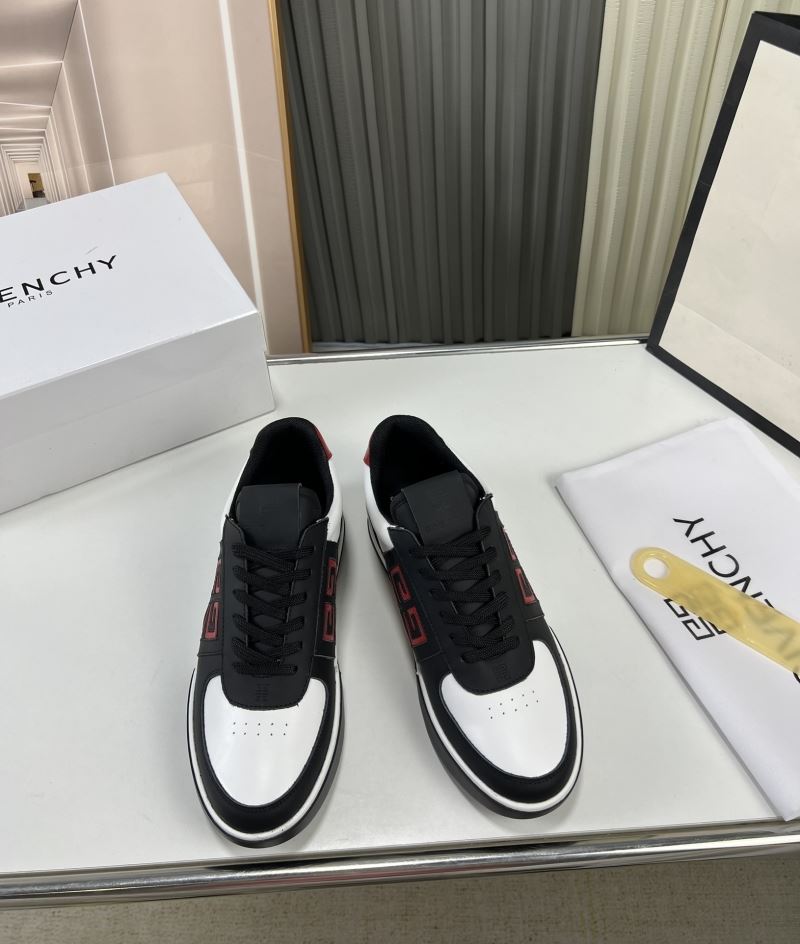 Givenchy Sneakers